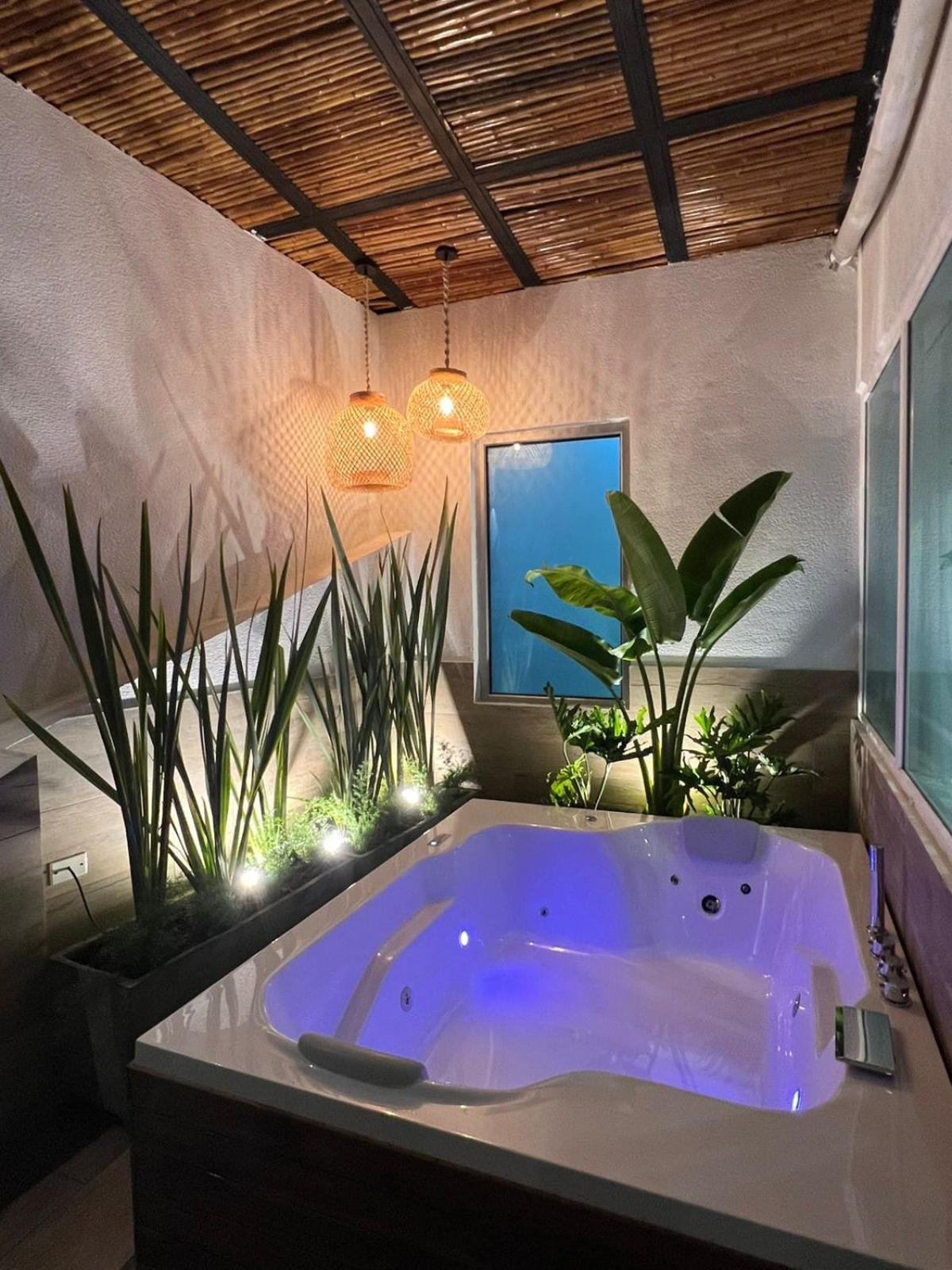 Zi One Luxury 4*