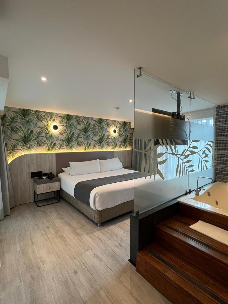 Zi One Luxury 4*