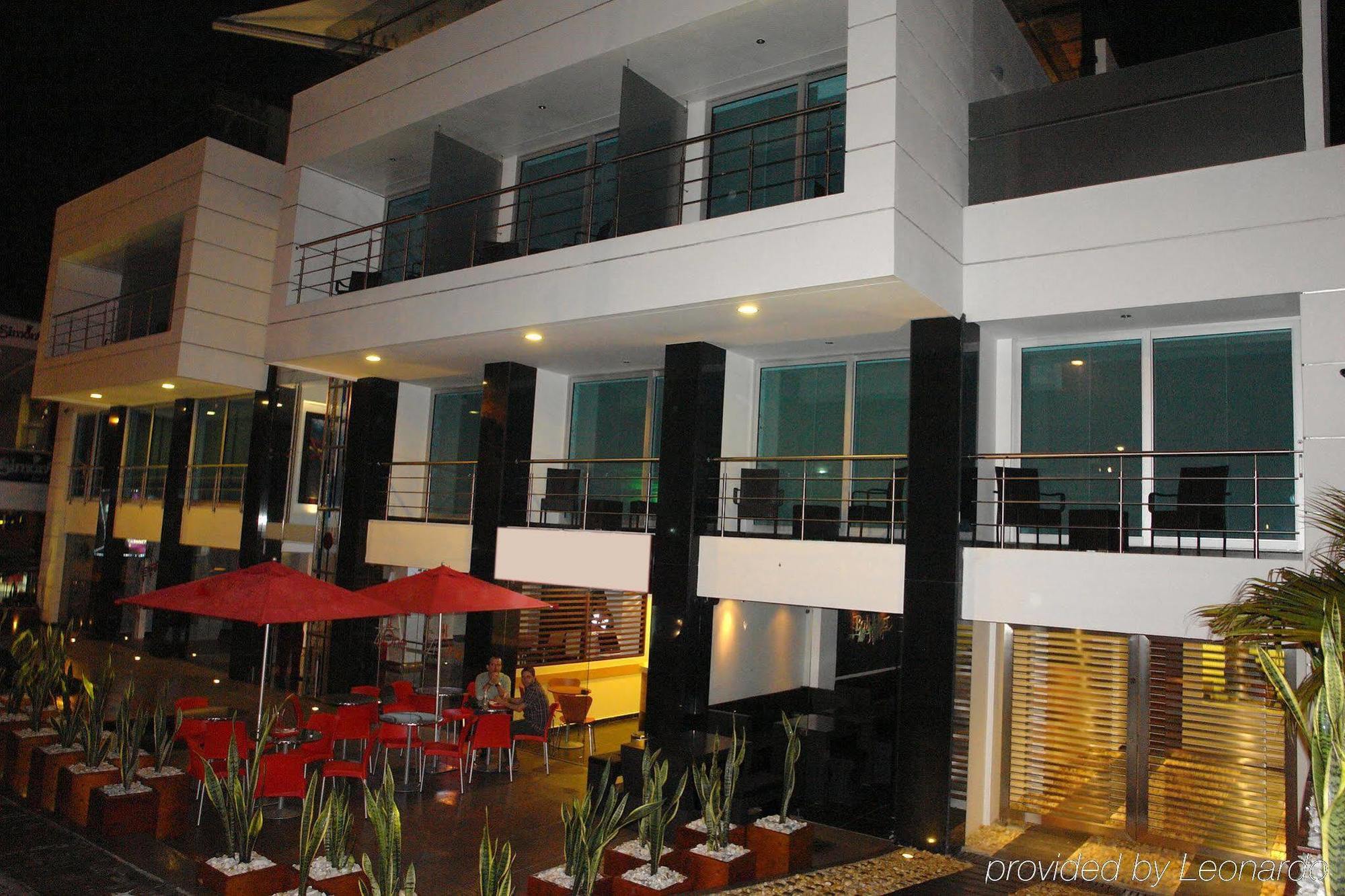 Zi One Luxury Hotel 4*