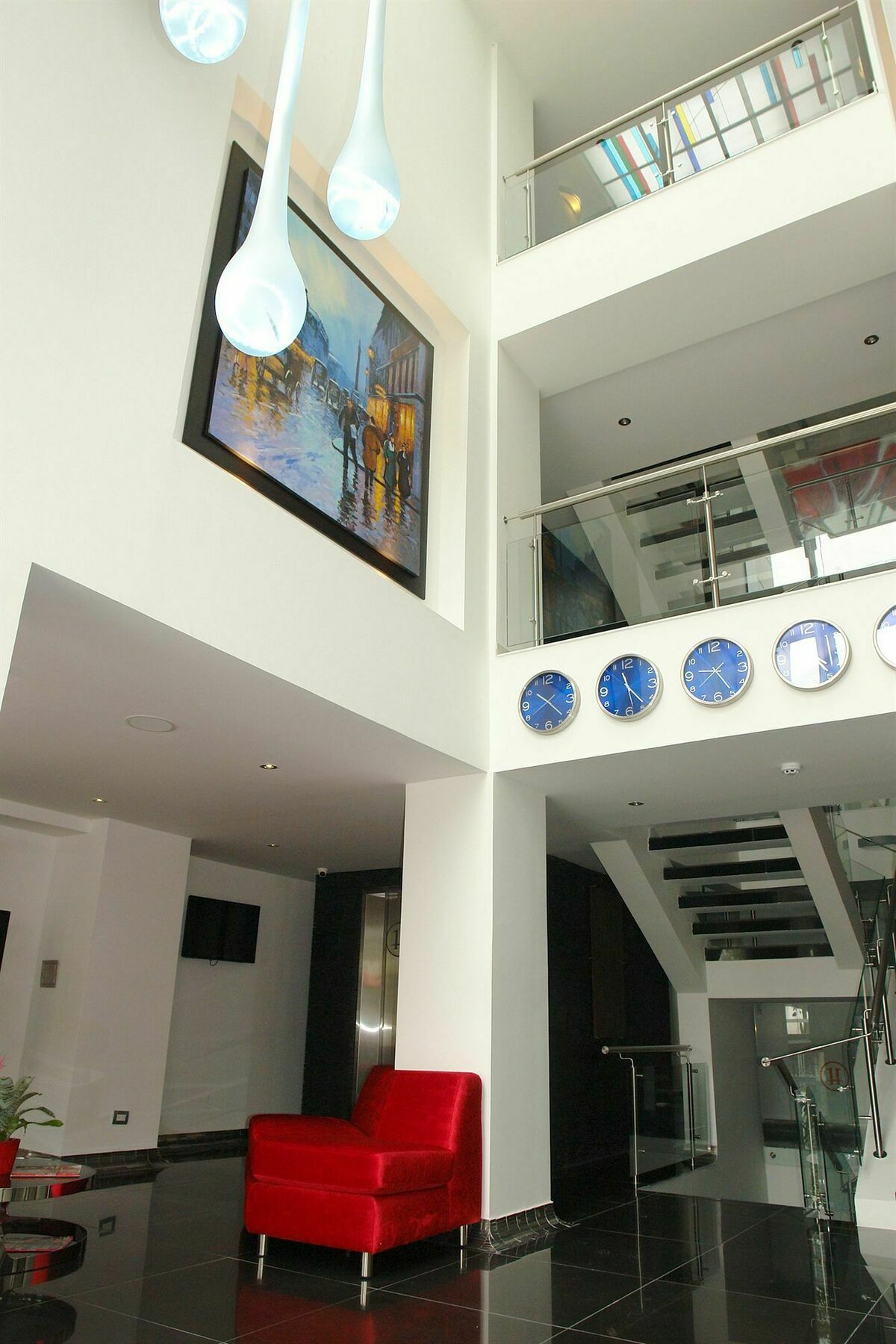 Zi One Luxury