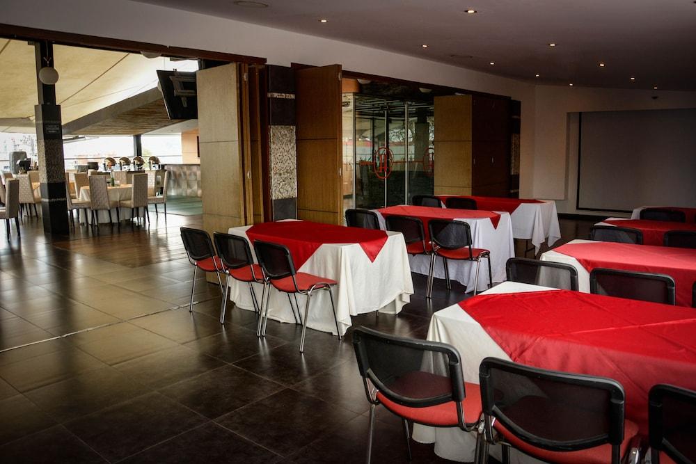 Hotel Zi One Luxury 4*