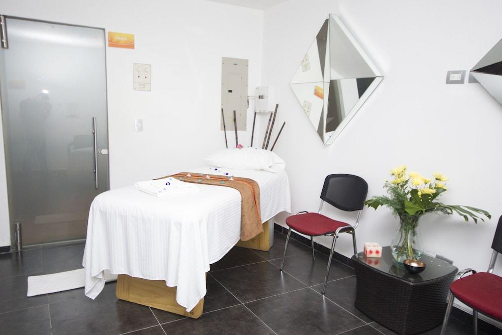 Zi One Luxury 4* Pereira