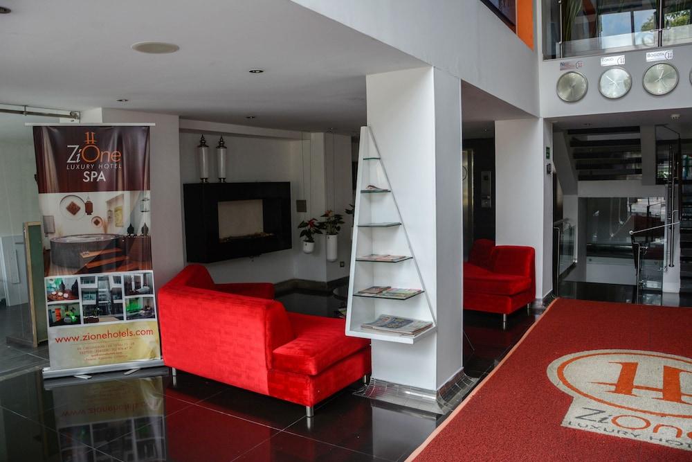 Zi One Luxury