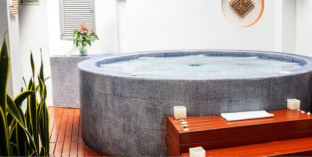 Zi One Luxury Hotel Pereira