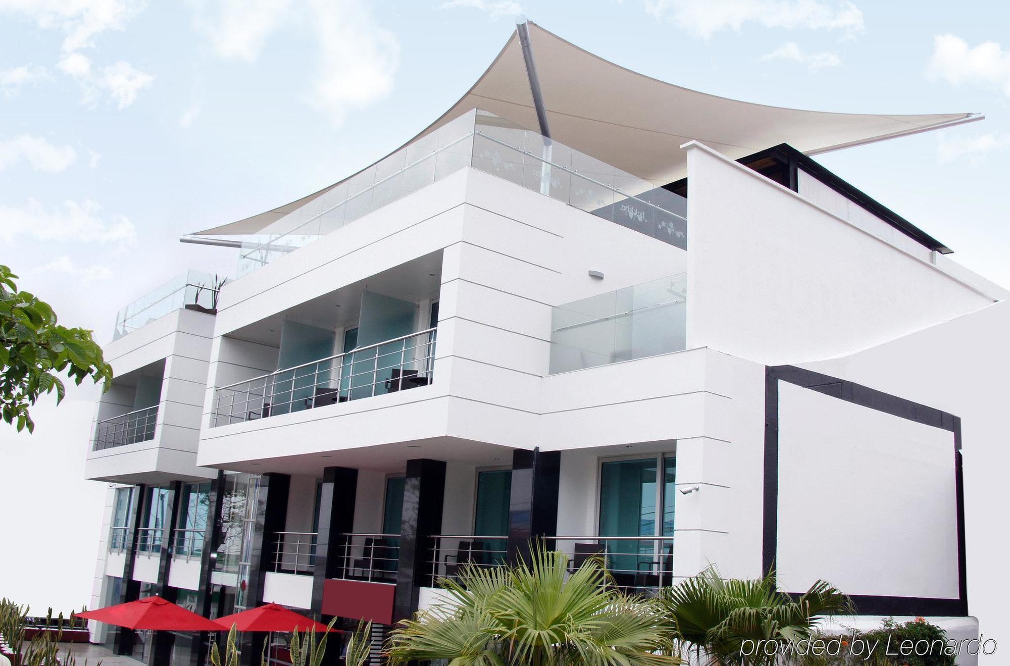 Zi One Luxury 4*